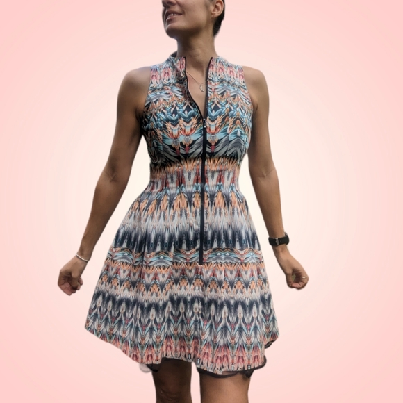 Cue Dresses & Skirts - CUE sz8 fully line A-line dress in Aztec Moroccan style print